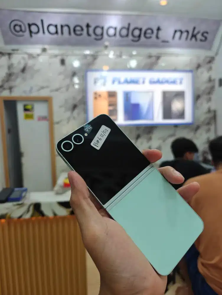 Samsung flip 6 512