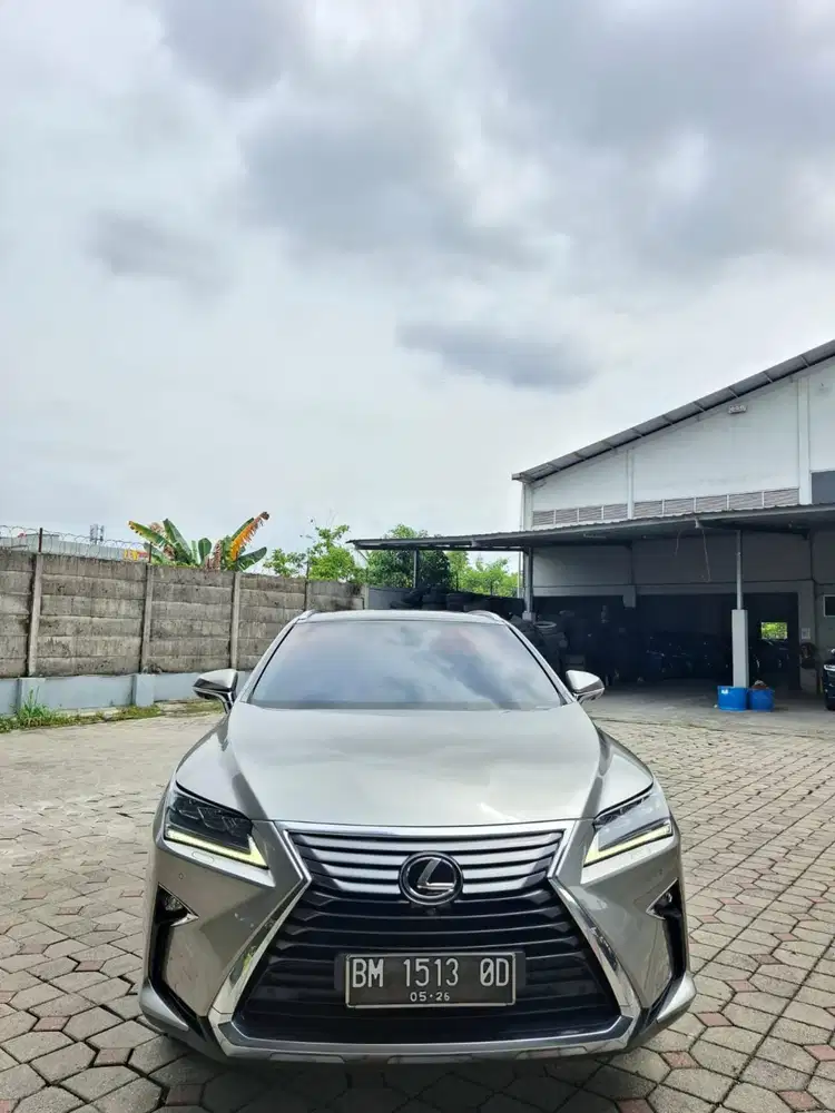 Lexus 2015 RX200 luxury matic. Km 68rb antik