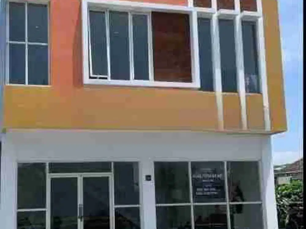 Ruko 2 lantai siap huni