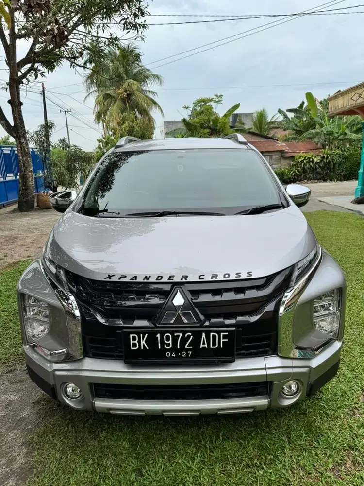 Xpander cross 2022 silver 1.5