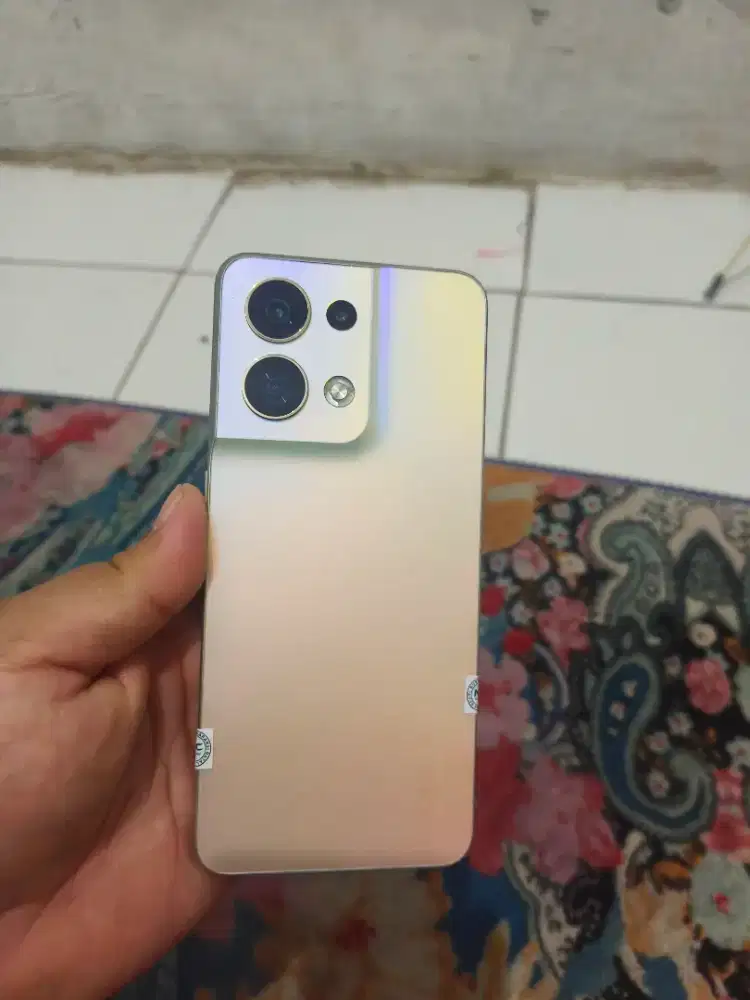 oppo reno 8 5g ram 8/256