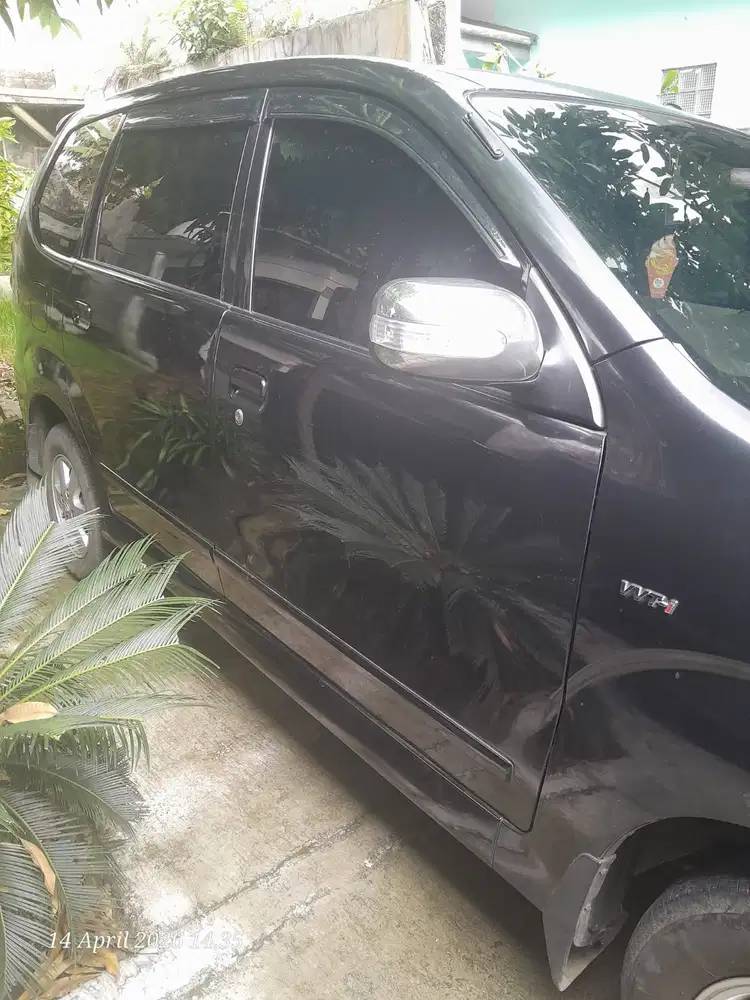 Toyota Avanza 2010 Bensin