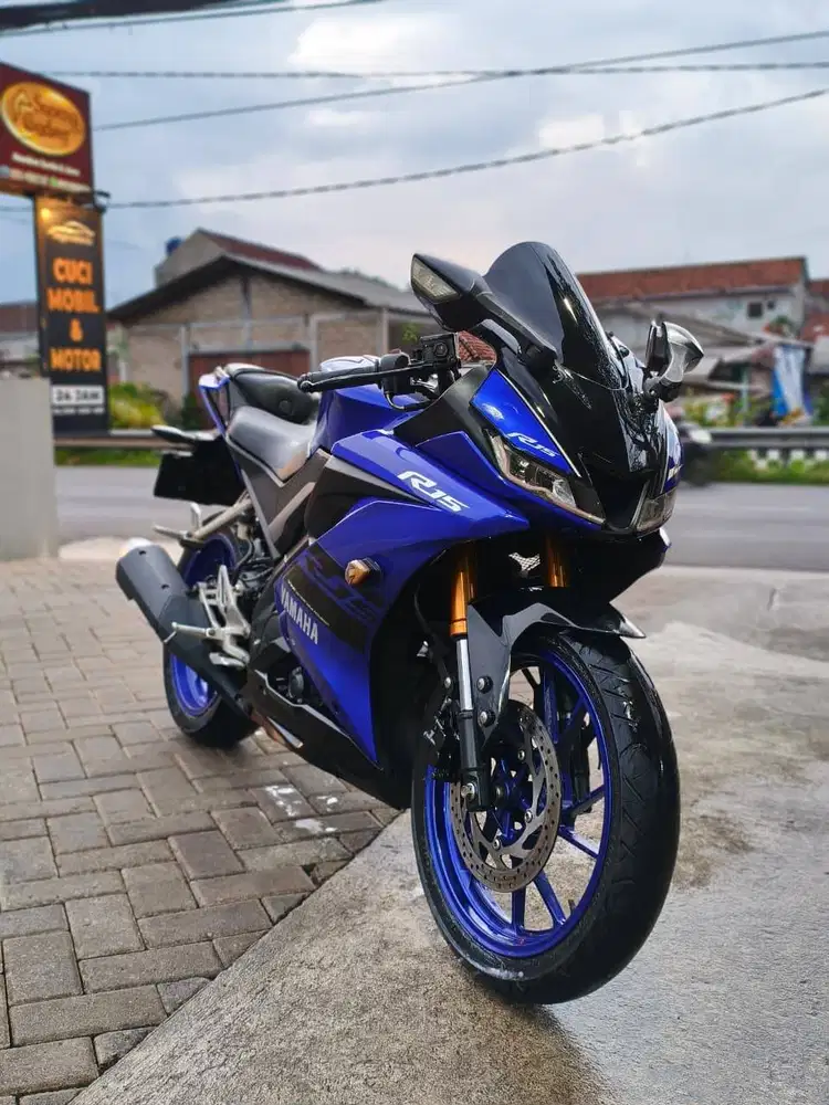 Yamaha R15 V3 2019 Kilometer 21 Ribu