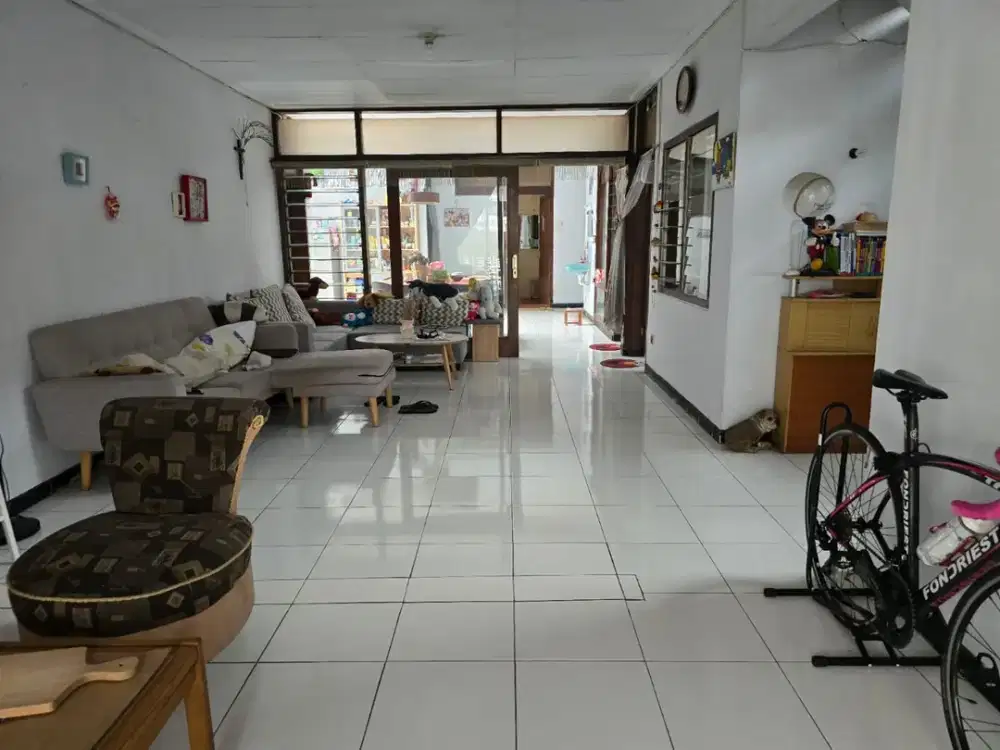 Rumah 1,5 Lantai Nyaman Strategis di Sayap Pajajaran Bandung