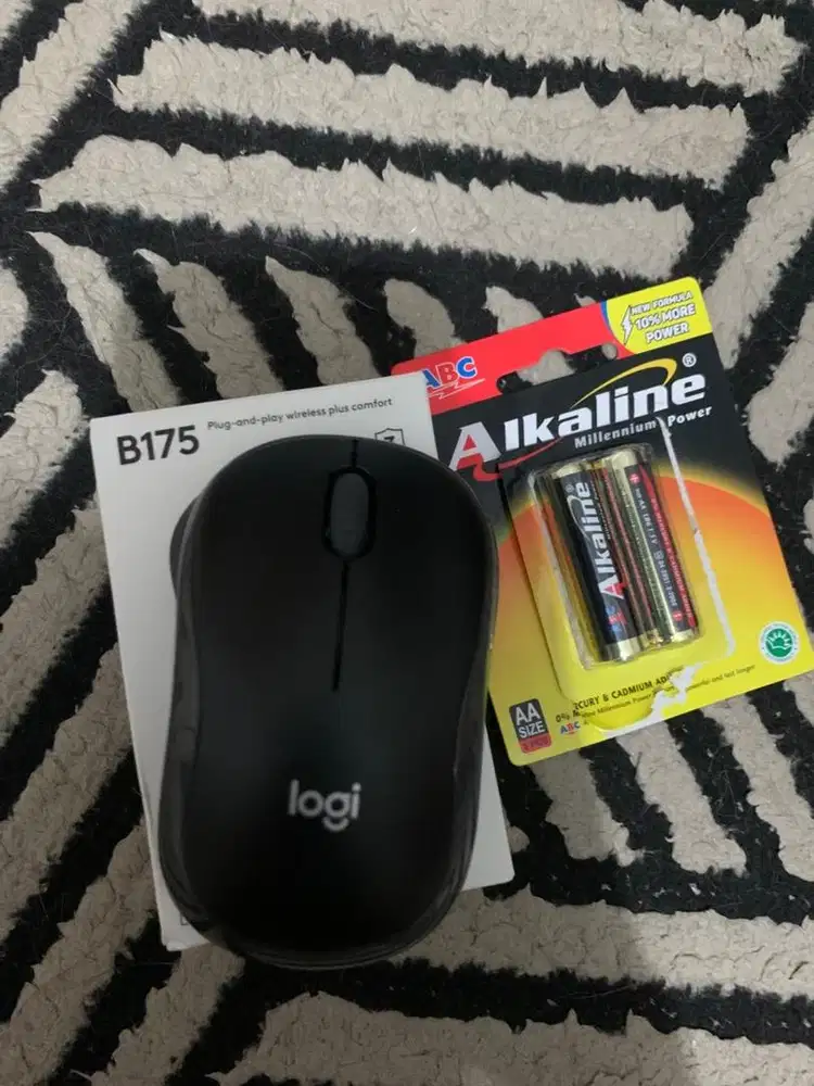 Mouse logitech B175
