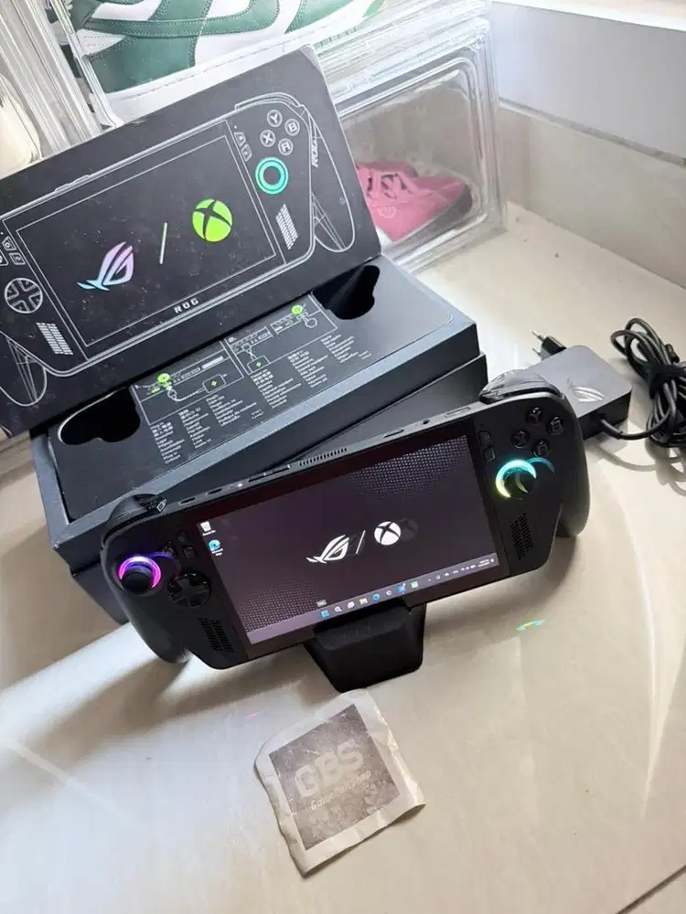 ROG Ally Xbox X Z2 Extreme 1TB / 24GB Garansi Resmi