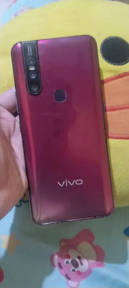 Vivo v15..Ram 6/64..Minus sidik jari aja of..HP BATANGAN AJA