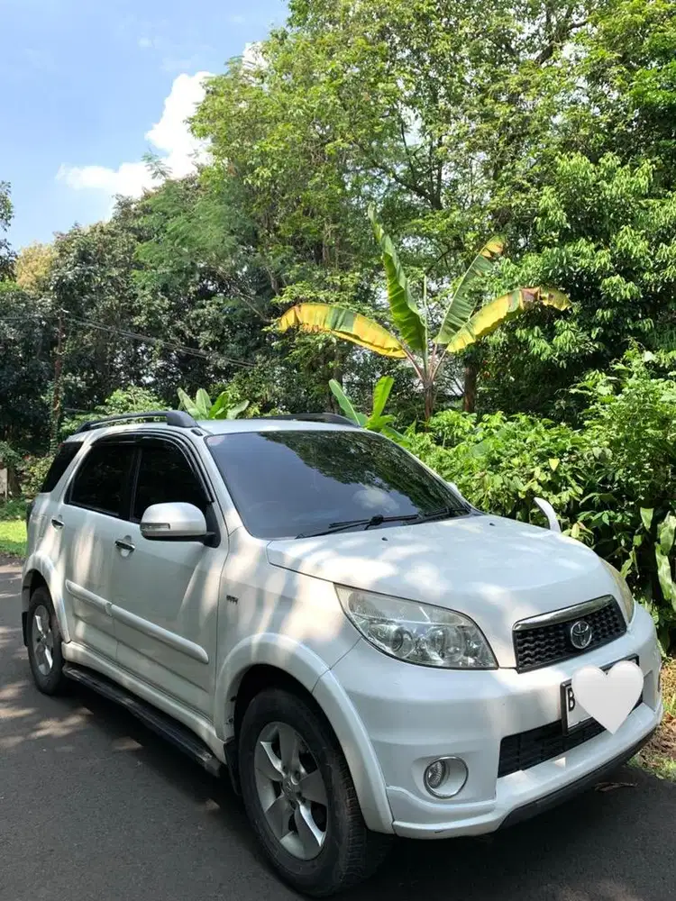 Toyota Rush 2014 Bensin