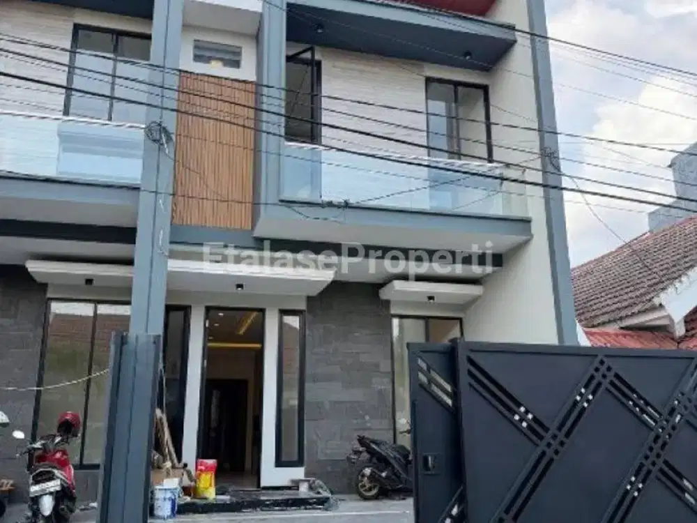 Dijual rumah baru manyar tirtoyoso selatan