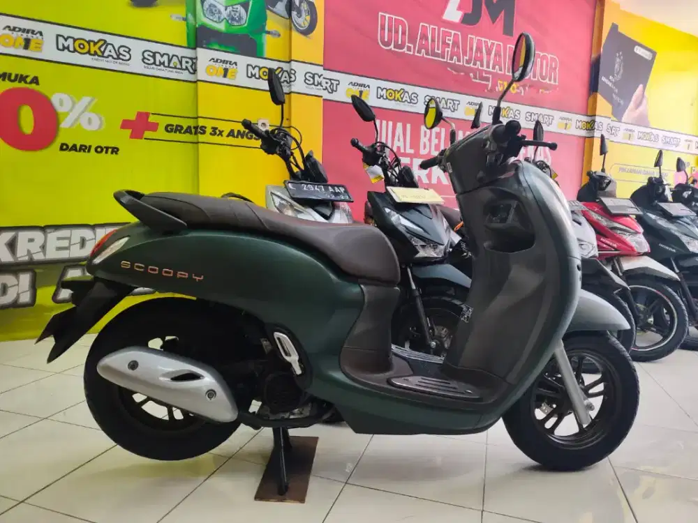Honda Scoopy prestige tahun 2023