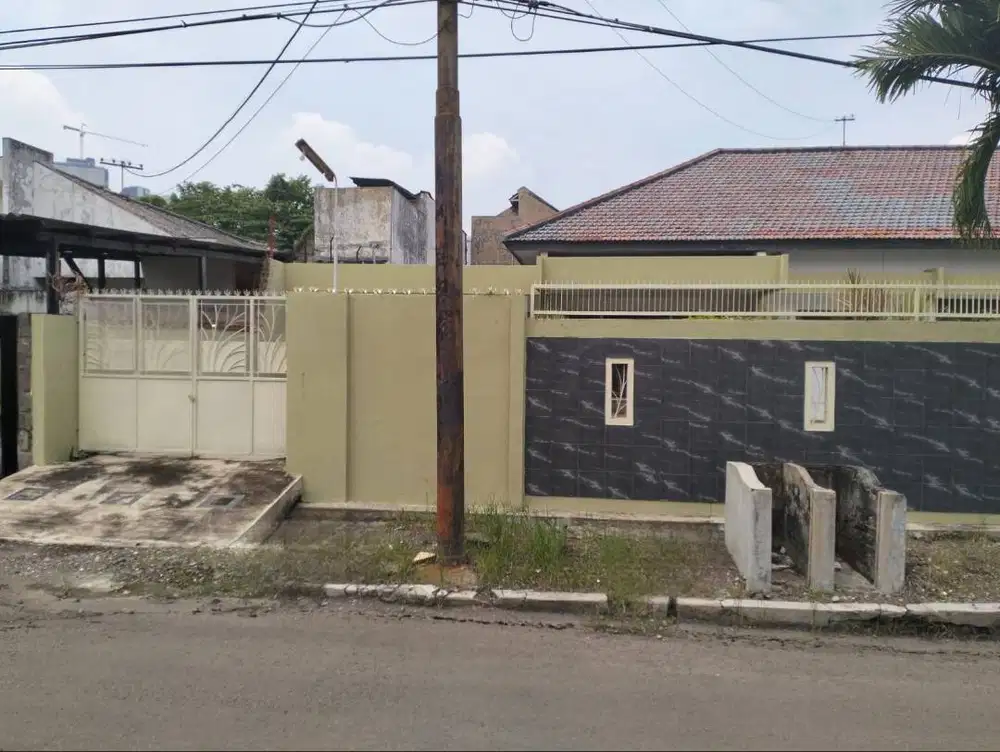 Dijual Rumah Kupang Indah Hook Jalan Kembar Surabaya Barat