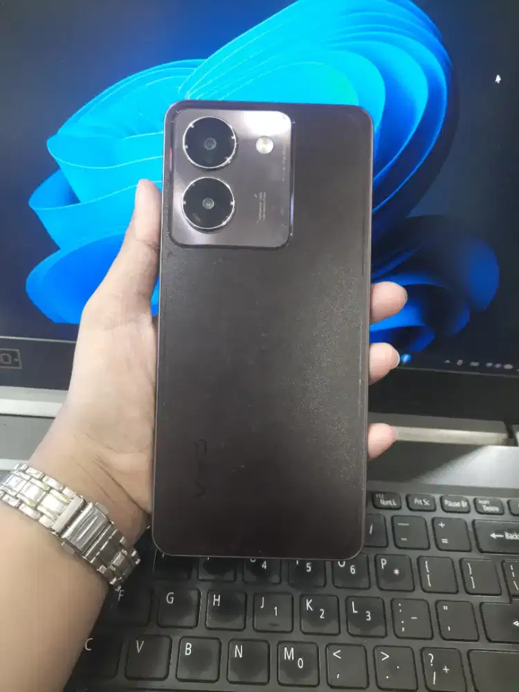 Vivo Y27S Ram 8+8/256 -Second