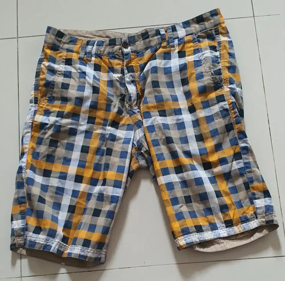 CELANA PENDEK ZIPPER ESPRIT ORIGINAL