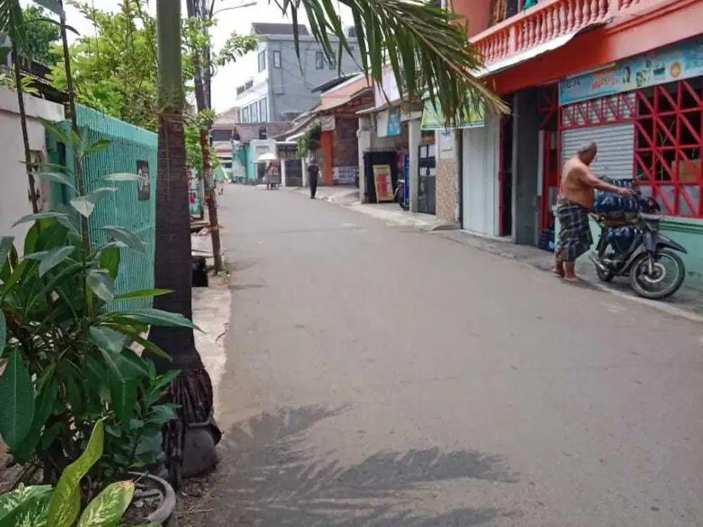 Dijual kos-kosan 4 lantai dengan lokasi strategis Kebon Jeruk