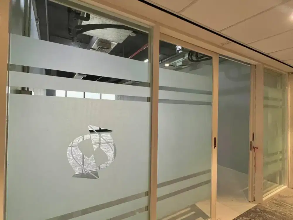 Disewakan kantor office tower ciputra world