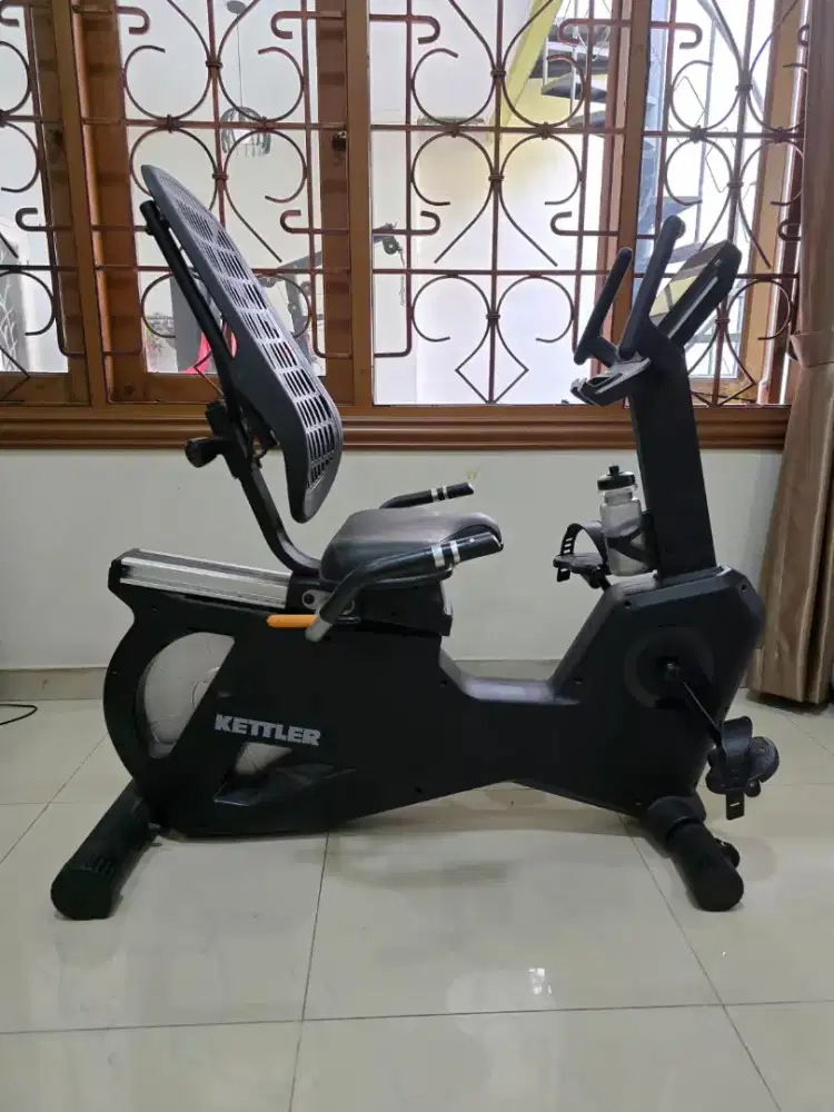 Sepeda Statis Olahraga Kettler Bike Munich R2