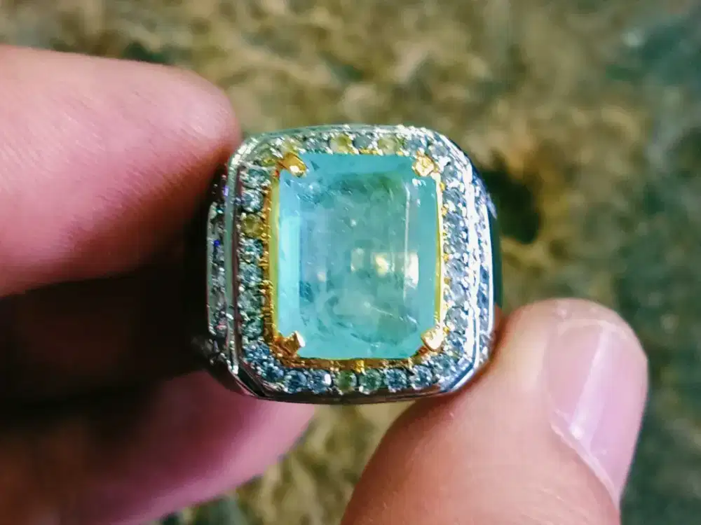 Natural Emerald Beryl