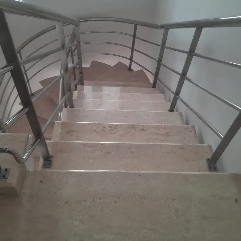 Tukang Pasang Marmer, Quadra, Granit. Kontraktor Bangun Rumah Mewah