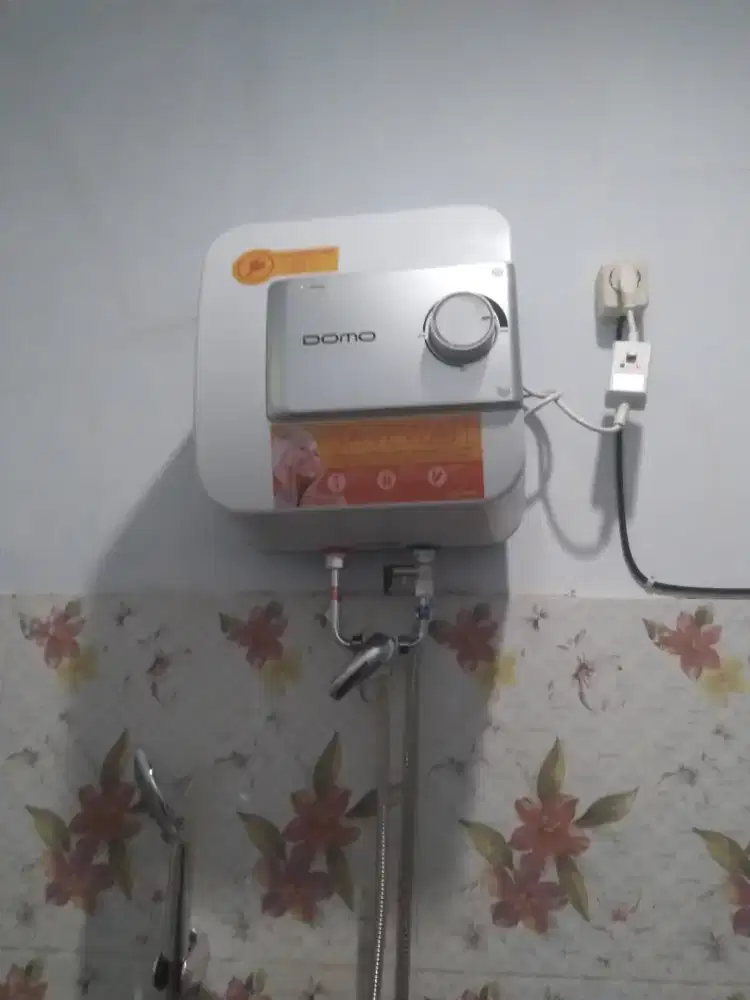 WATER HEATER LISTRIK - MANDI AIR HANGAT