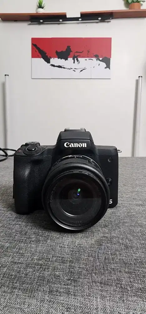 Dijual kamera mirorles CANON EOS M50 second
