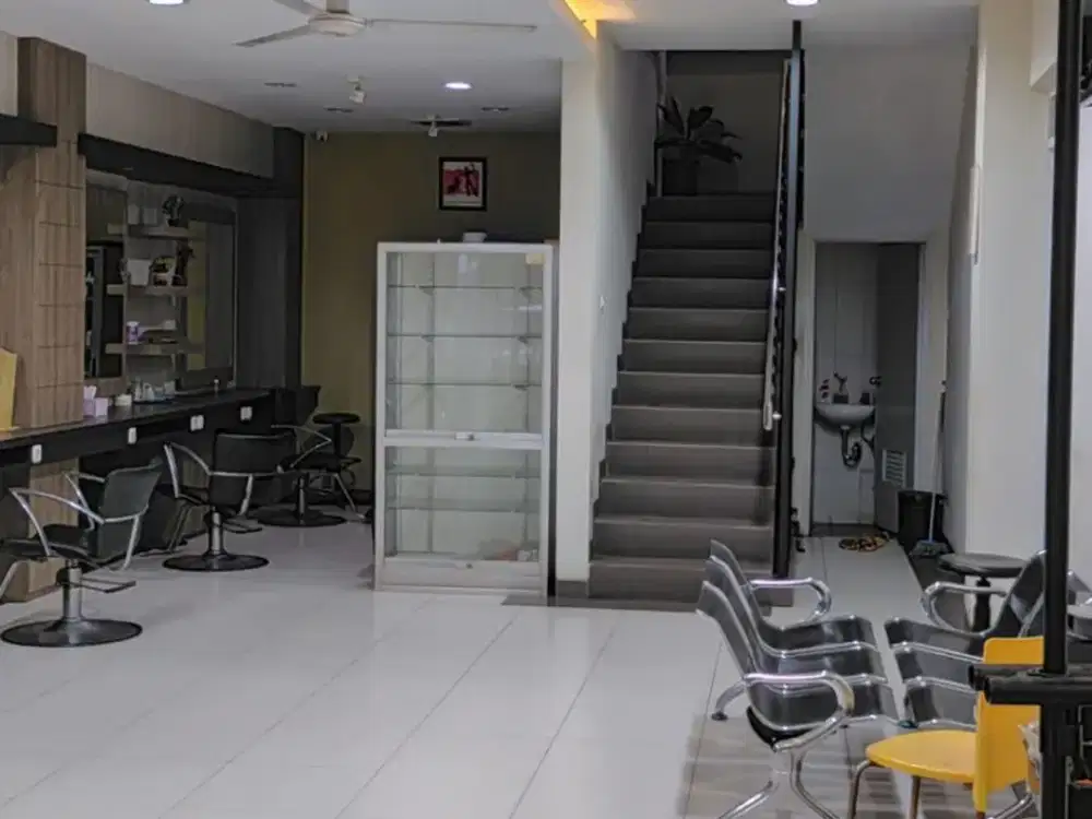 DISEWAKAN RUKO 2 LANTAI JALAN KARAWITAN BANDUNG STRATEGIS