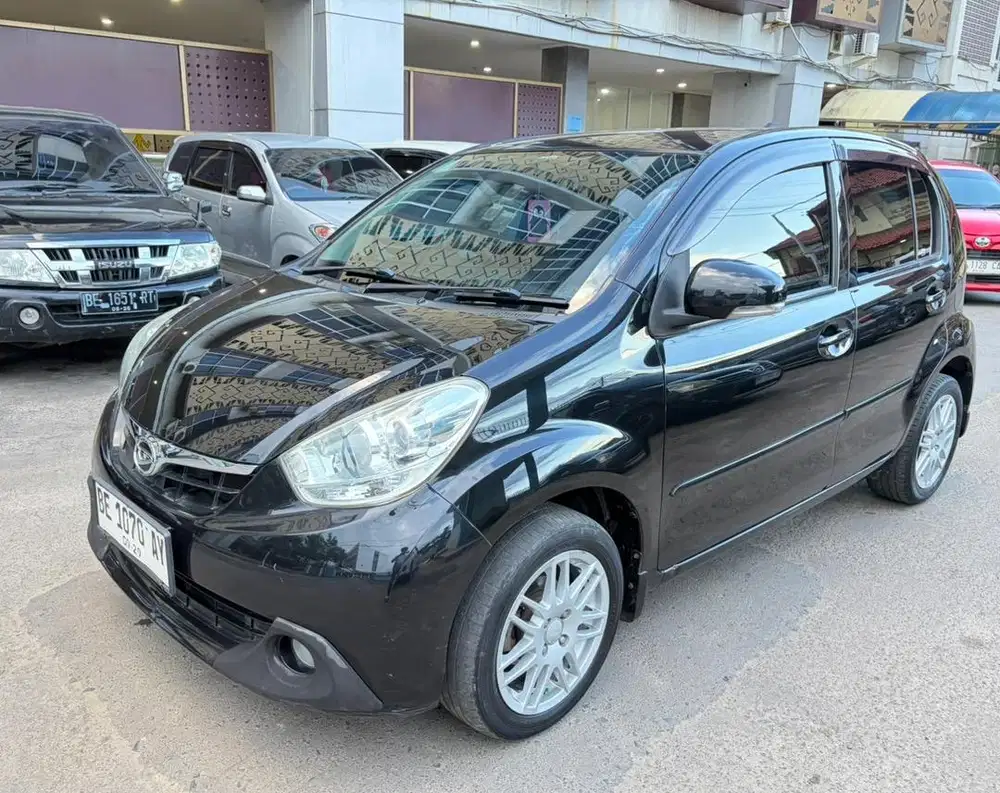 Daihatsu Sirion RS deluxe AT