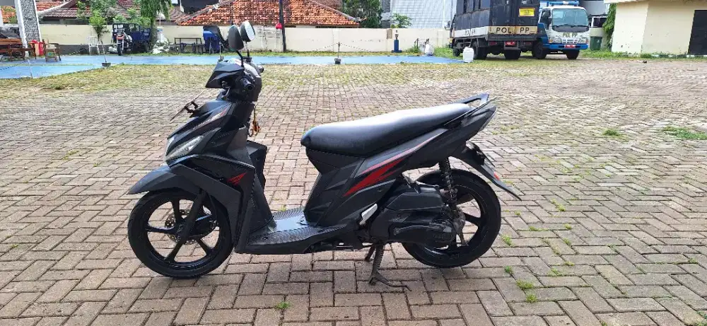 Yamaha Mio Z (M3) Hitam 125 Tahun 2016 Plat B Jakarta Timur