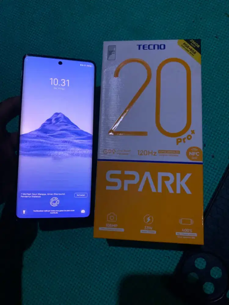 Tecno spark 20 pro+
