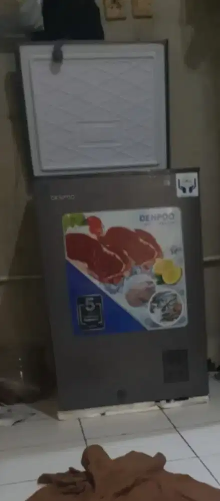 Jual kulkas freezer denpoo