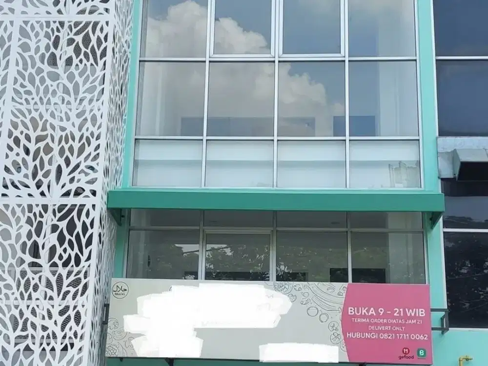 Ruko 3 Lantai Plus Rooftop Lokasi Menteng Jakarta Pusat Cocok Untuk F&B Dekat Area Perkantoran