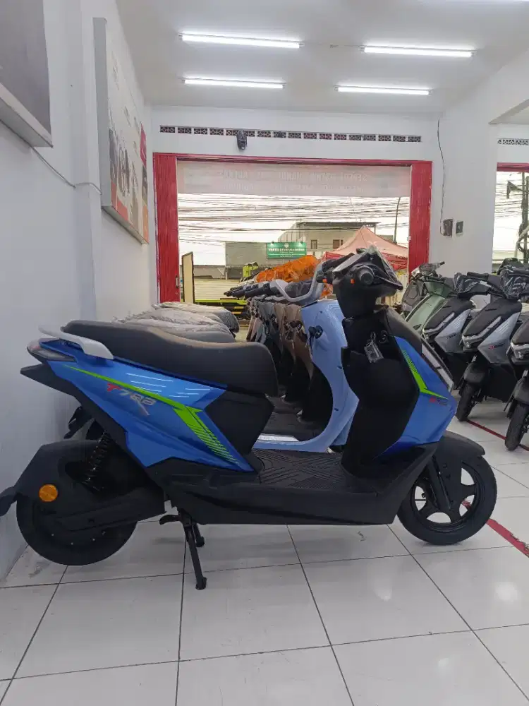 Uwinflay speda listrik T78B