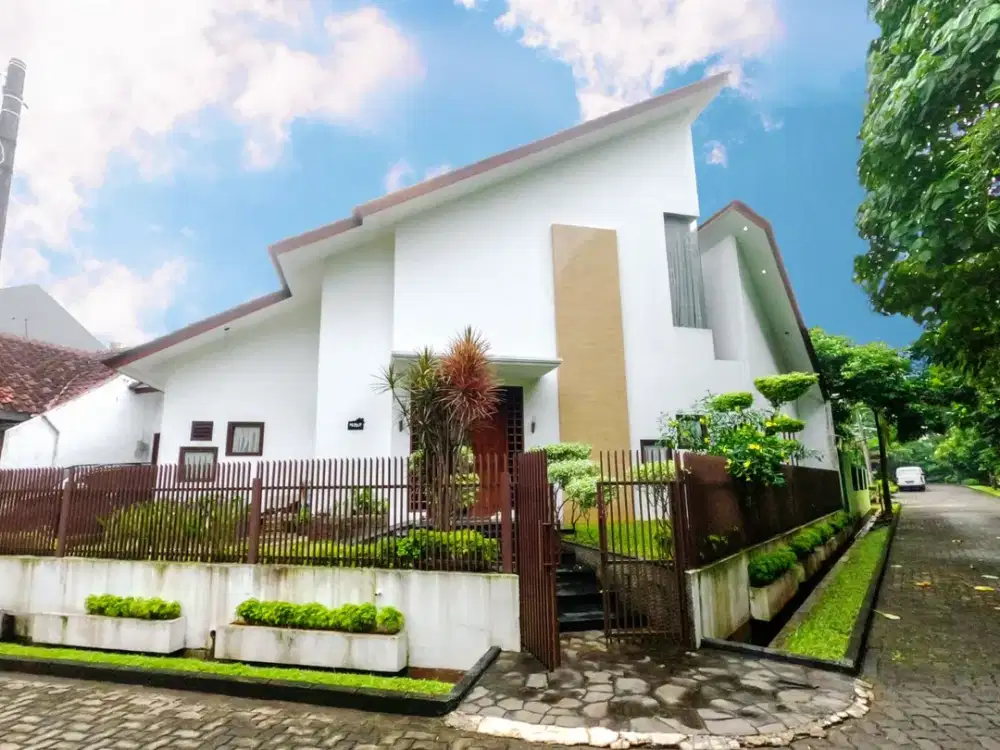 Dijual Rumah Luas 265 m² di Villa Gunung Lestari, mepet stasiun