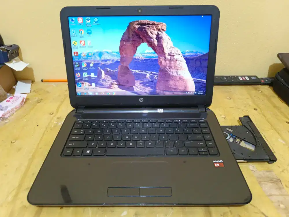Laptoo Hp 14 Slim Amd A8-6410 Ram 4Gb Hdd 500Gb Siap Pakai No Lemot