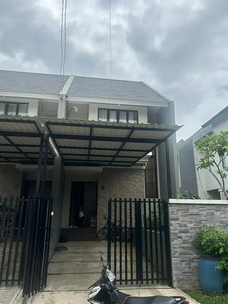 Disewakan Rumah Cluster Bukit Golf (Orchid) Semi Furnish Full AC