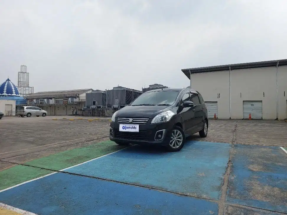 TDP 7,JT, Suzuki Ertiga 1.4 GX Bensin-AT Hitam 2015