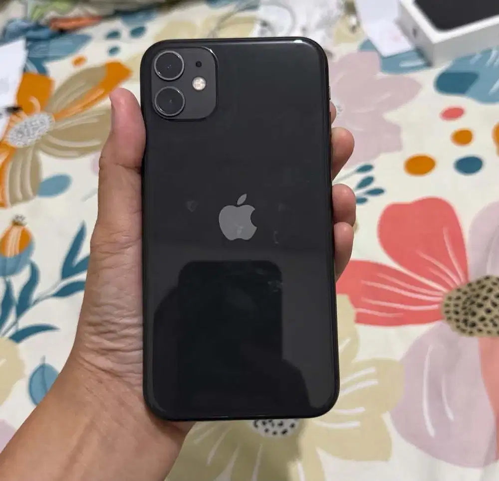iPhone 11 Black 64gb Garansi Resmi PA/A