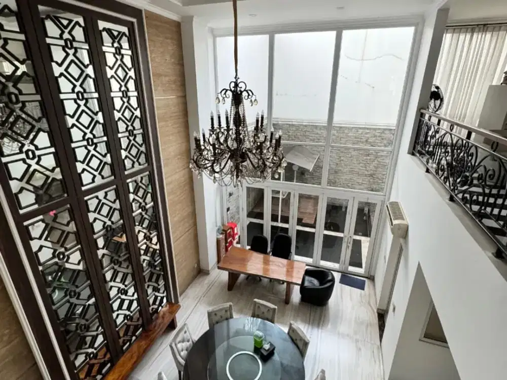 Jual Rumah Layar Permai 8x30 3,5 Lantai Full Furnished 4 Kamar Tidur