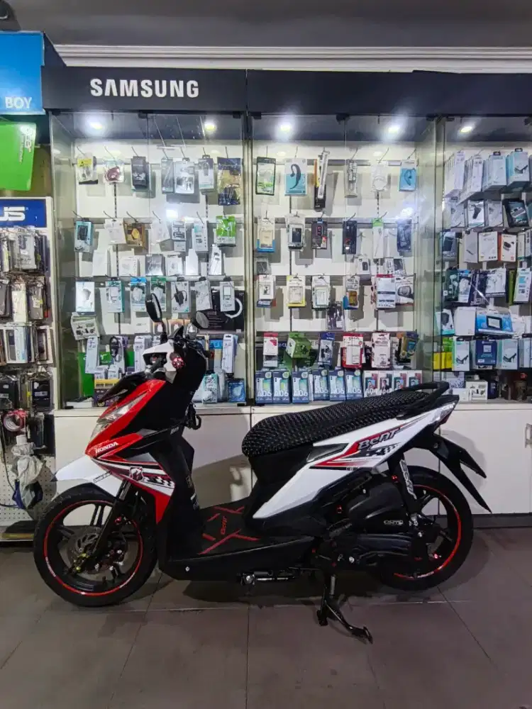 Honda Beat Eco 2018 CBS kondisi Sempurna Lengkap nominus terawat Jamin