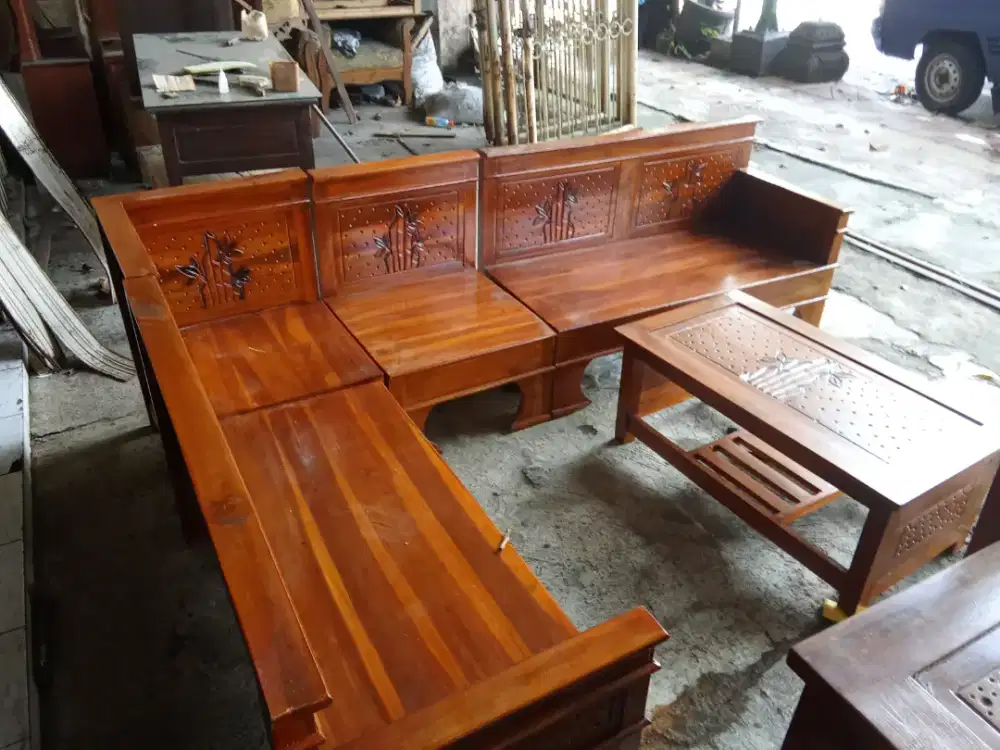 Kursi tamu kayu jati model minimalis sudut L