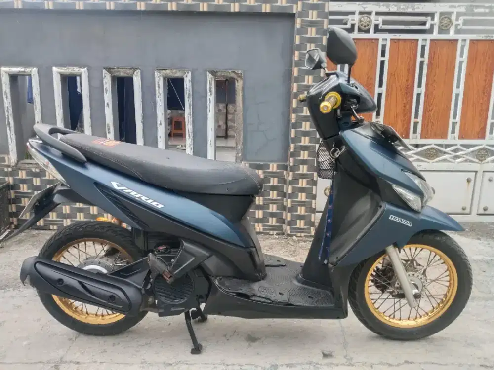 Honda Vario cw tahun 2009 plat 2030 di Tangerang