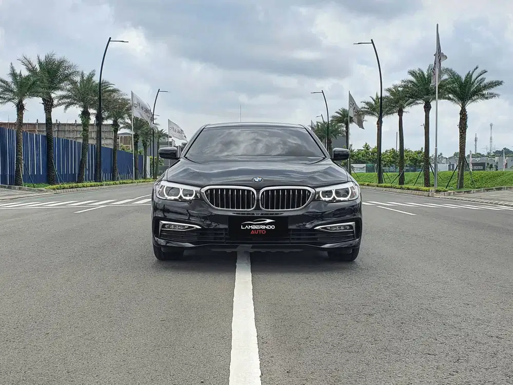 BMW G30 530i LUXURY LINE 2.0 TURBO 2019 HITAM SUNROOF 2018