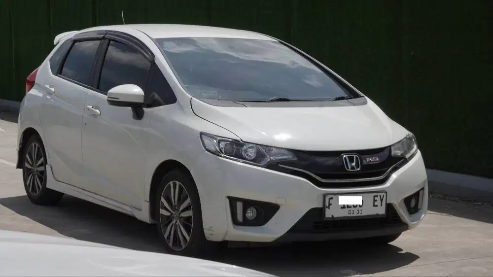 Honda Jazz RS GK5 1.5 CVT i-Vtec 2015