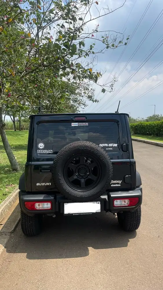 Suzuki Jimny 2024 Bensin