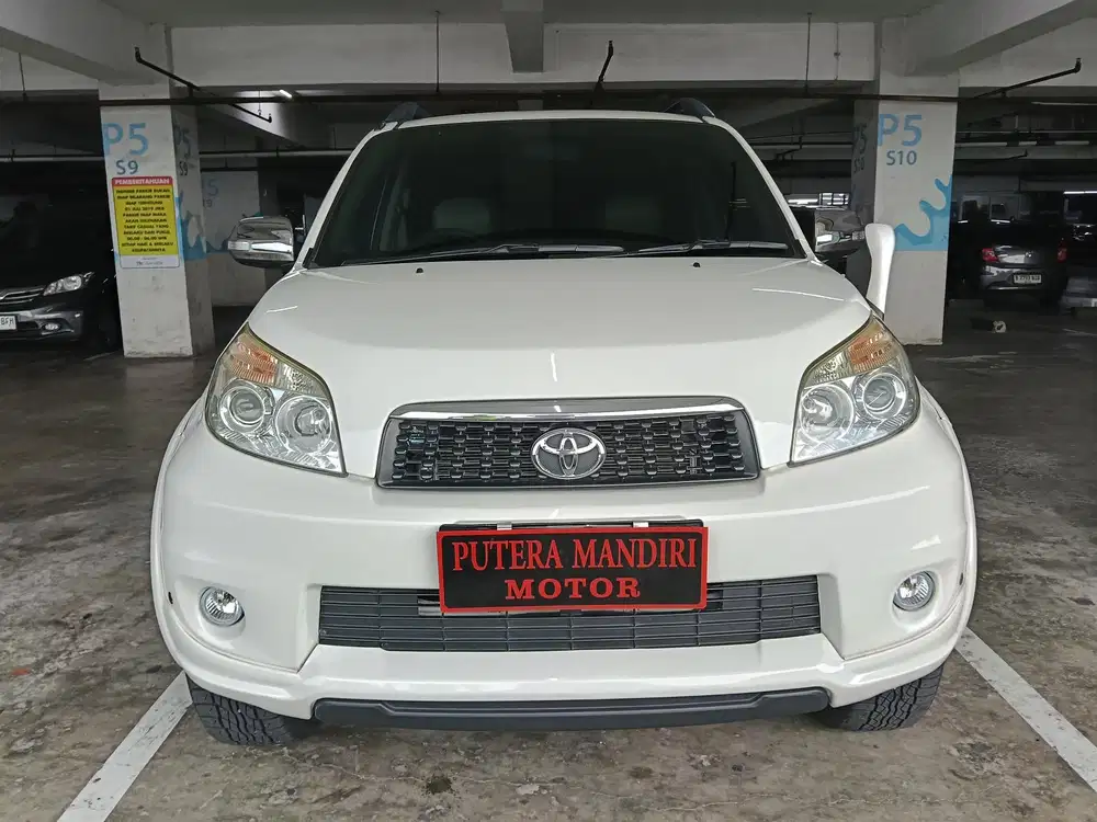 Toyota Rush 1.5 S AT 2011