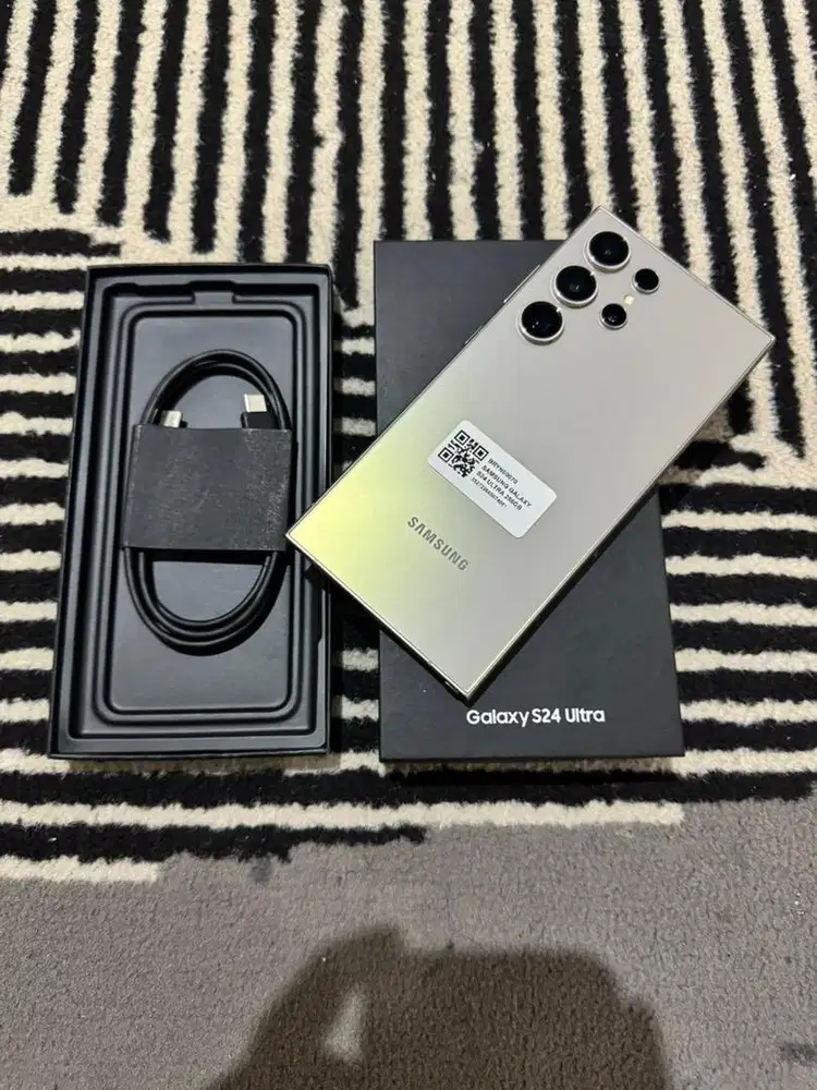 Samsung s24 ultra 12/256gb resmi like new
