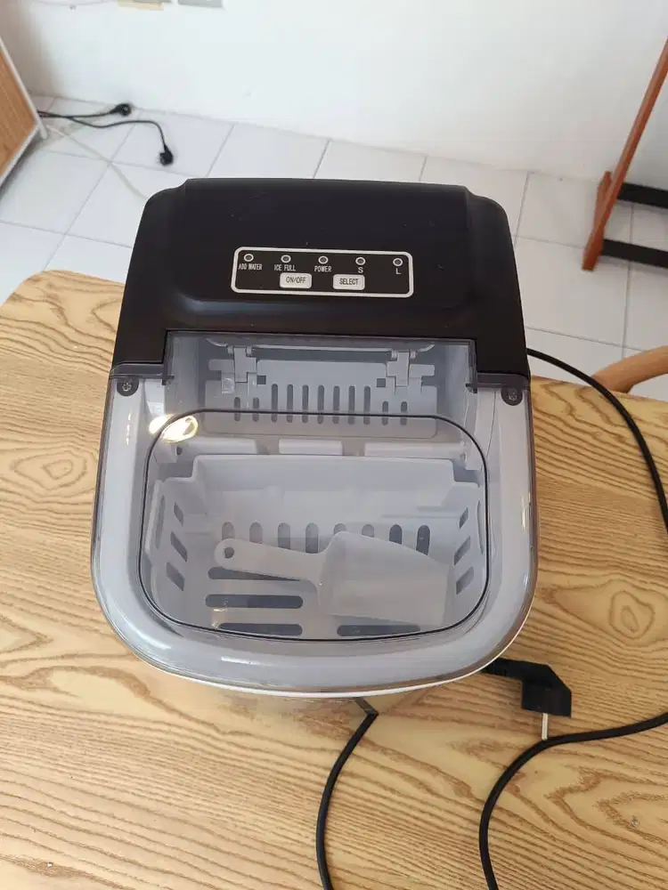 Iceler Mesin Es Portable 12 Kg/Hari SS PRELOVED / MINT CONDITION