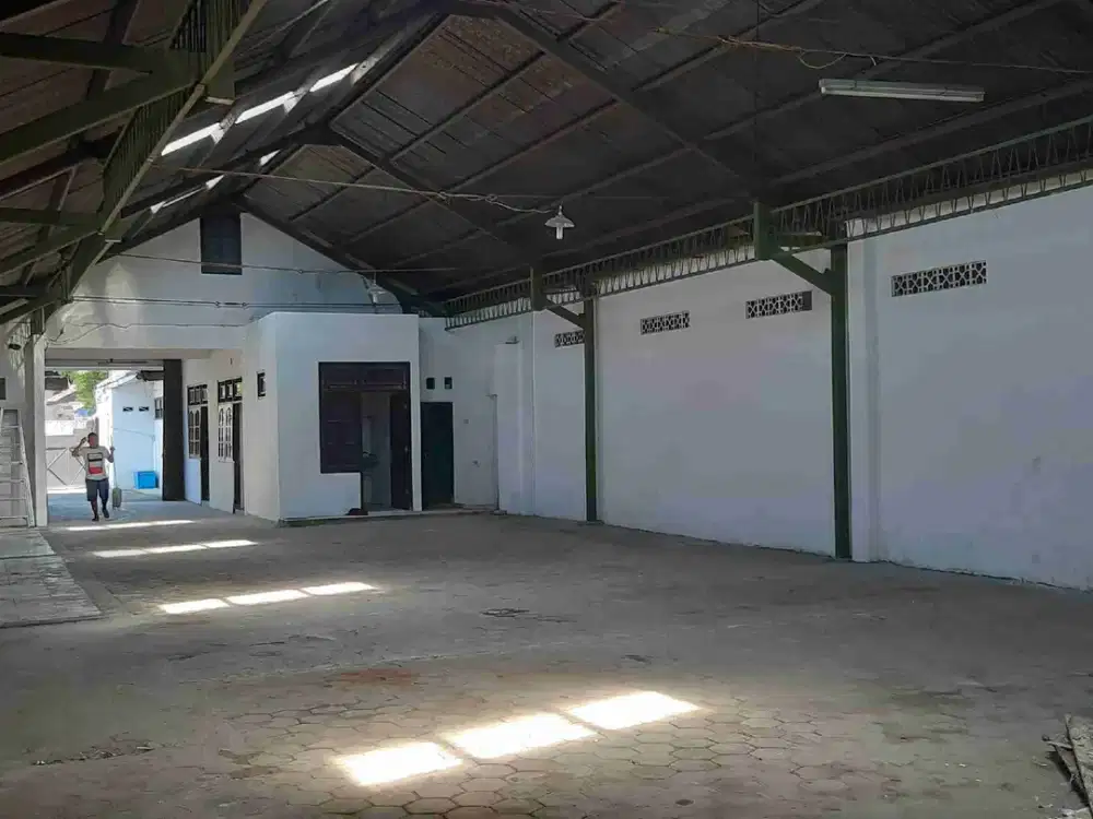 Di sewakan gudang murah 250 m2 di Mojolaban