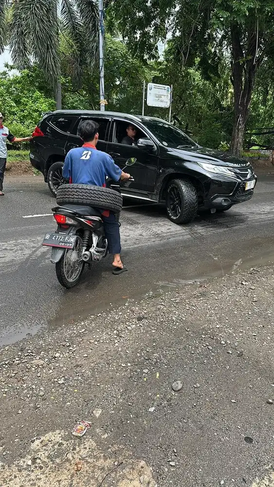 Dicari Helper (membantu di bengkel) untuk di bengkel mobil