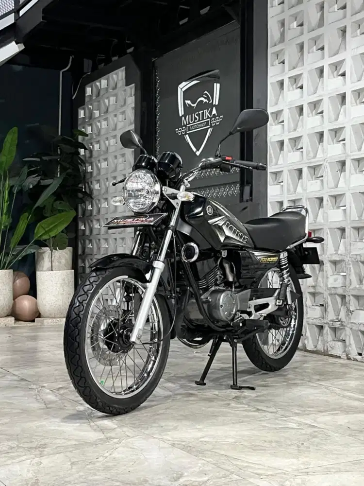 YAMAHA RX KING 2008 ISTIMEWAH - Chintia Mustika