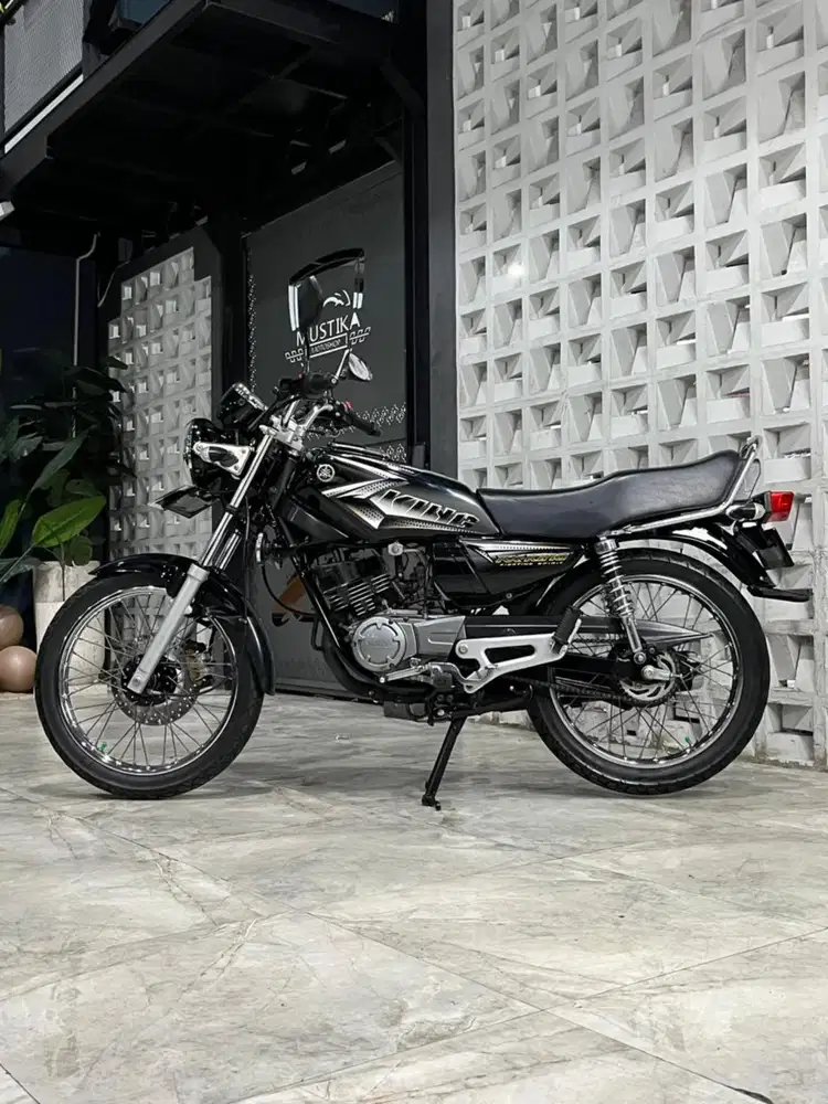 YAMAHA RX KING 2008 TERBATAS ISTIMEWAH - Chintia Mustika